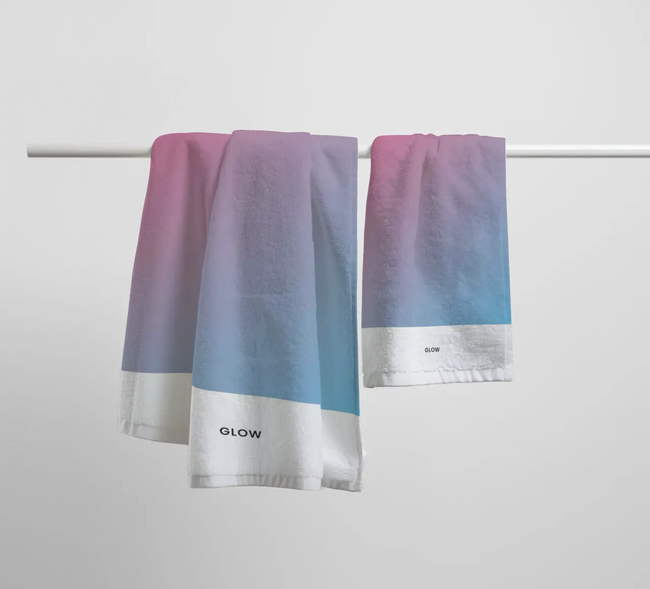 Glow #4 asciugamano da bagno da daylight design studio