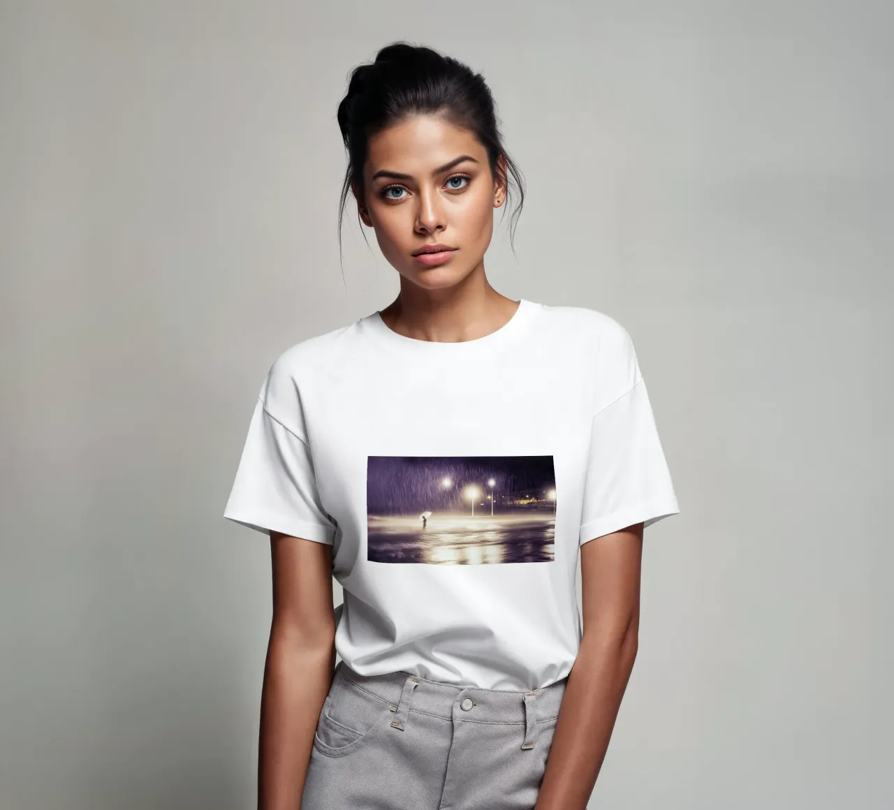 Sotto la pioggia viola di Brighton t-shirt da By Night