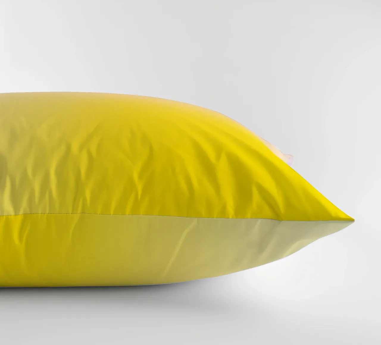 Delicato gradiente giallo e rosa cuscino da Katja Stehle Design