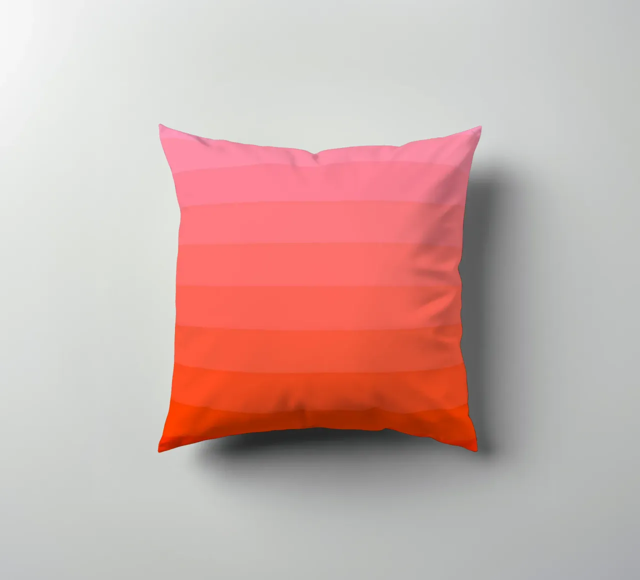 Retro gradiente rosso rosa cuscino da Katja Stehle Design