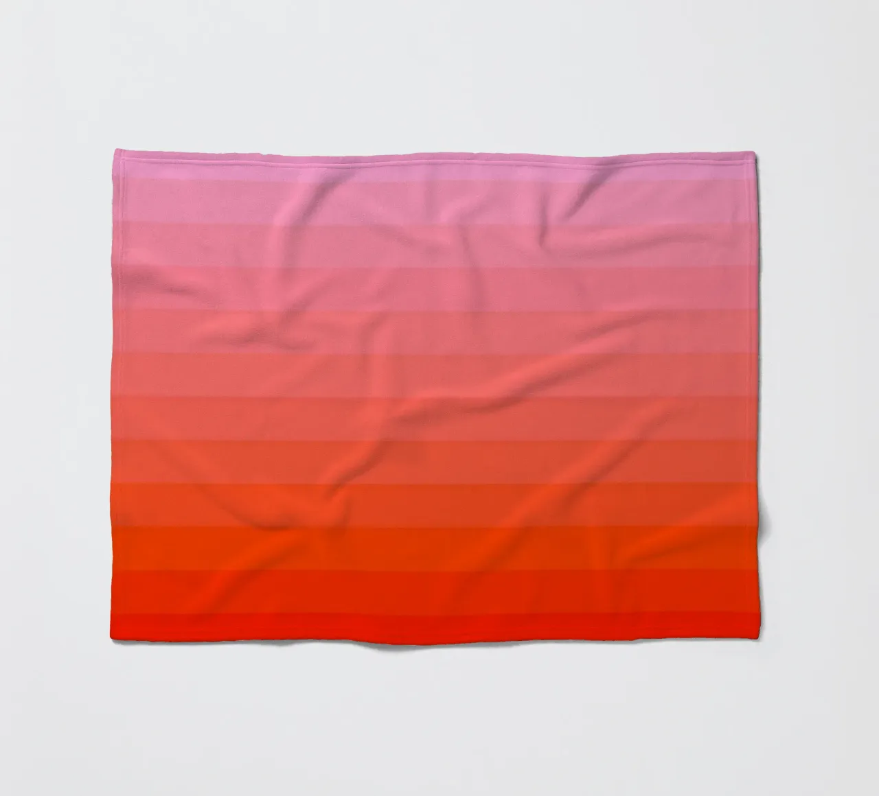 Retro gradiente rosso rosa coperta in pile da Katja Stehle Design