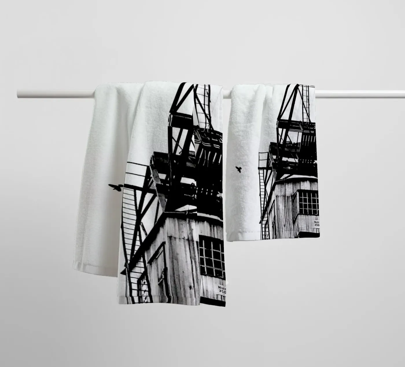 Epic Crane badhanddoek van Babett Schultze