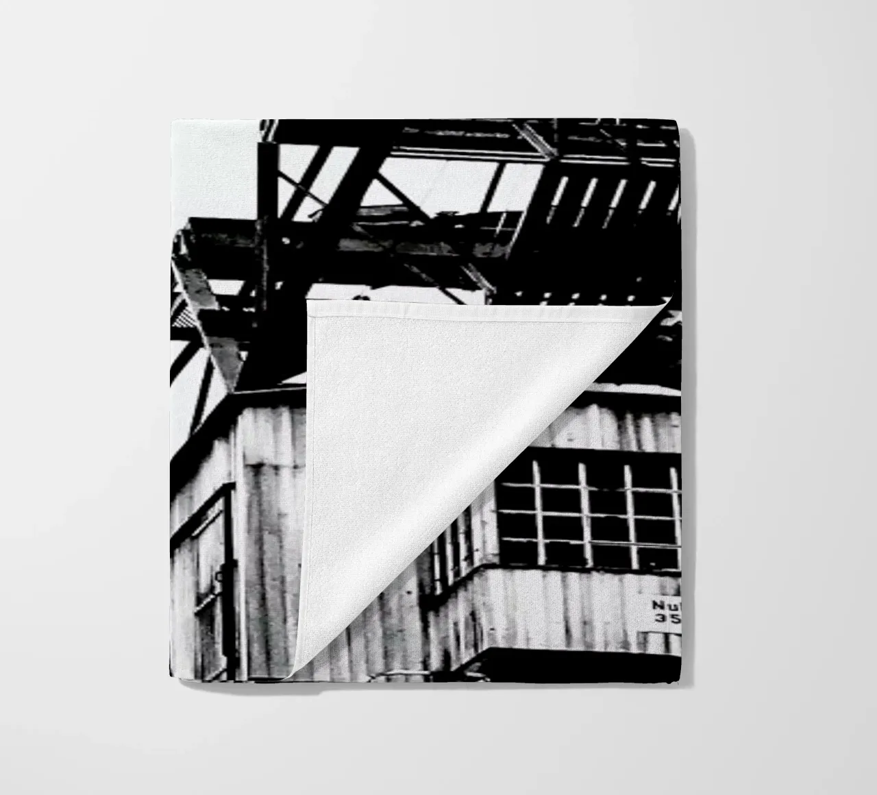 Epic Crane beach towel by Babett Schultze