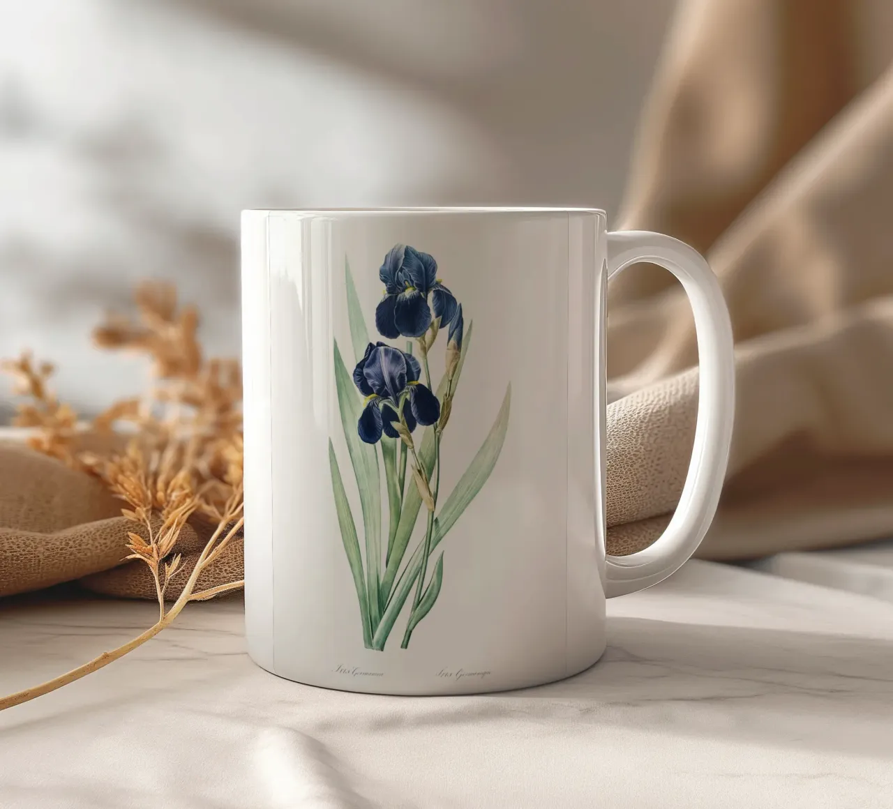 Purple Iris tazza in ceramica da Pretty Flowers Vintage Botanicals