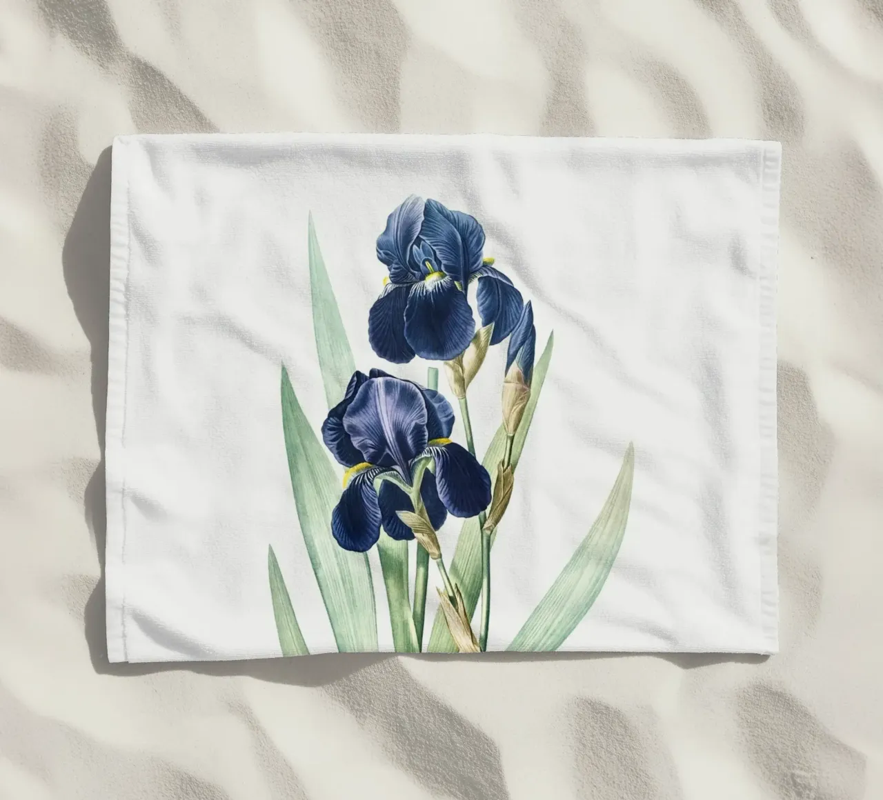 Purple Iris telo mare da Pretty Flowers Vintage Botanicals