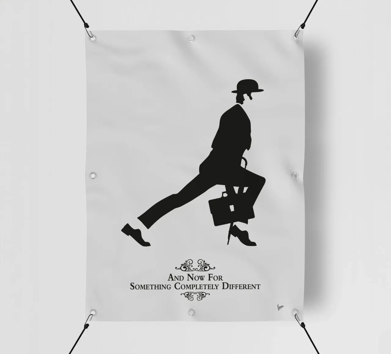 N03 The Ministry of Silly Walks telo in pvc da Silly Art