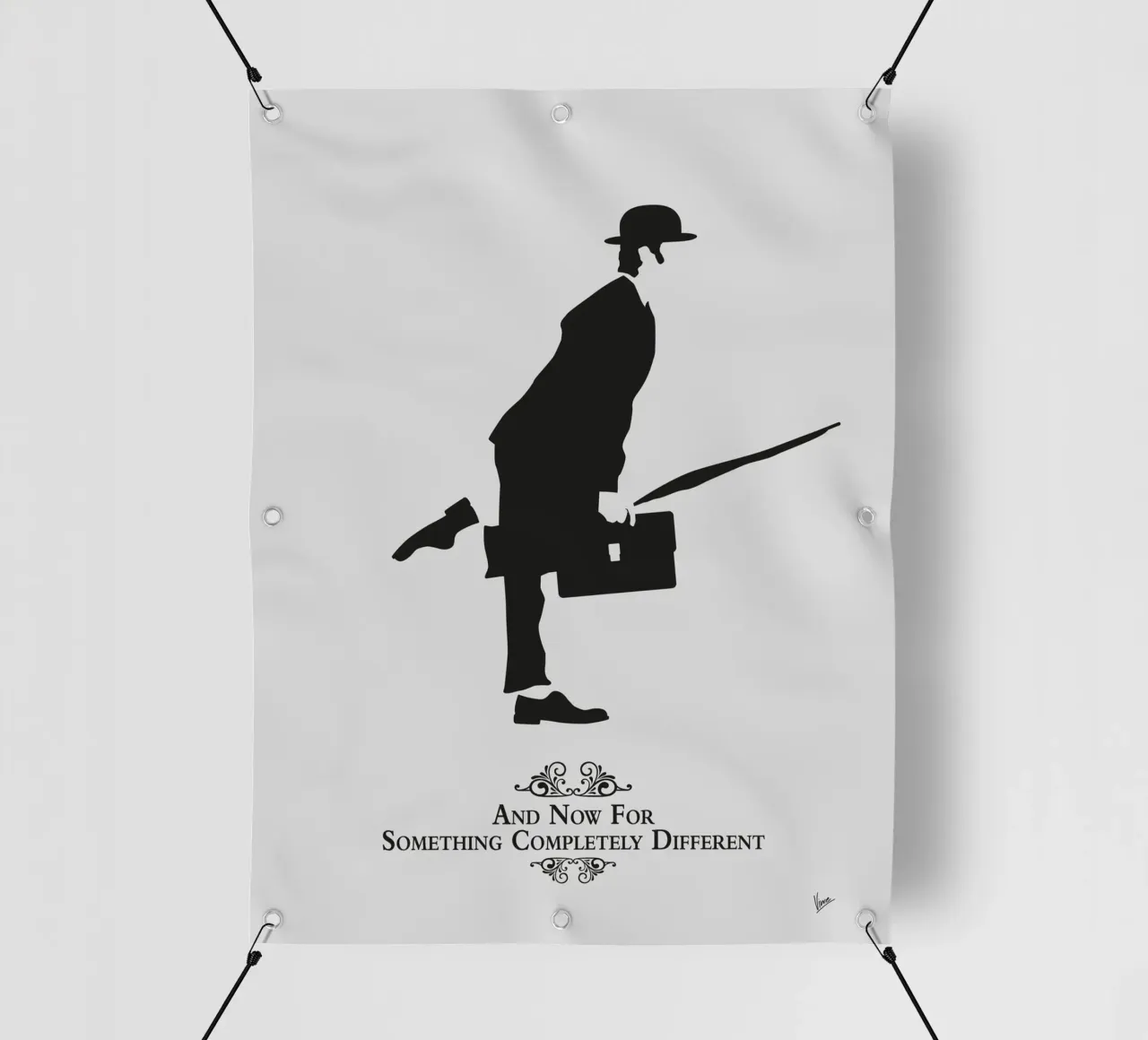N02 The Ministry of Silly Walks telo in pvc da Silly Art