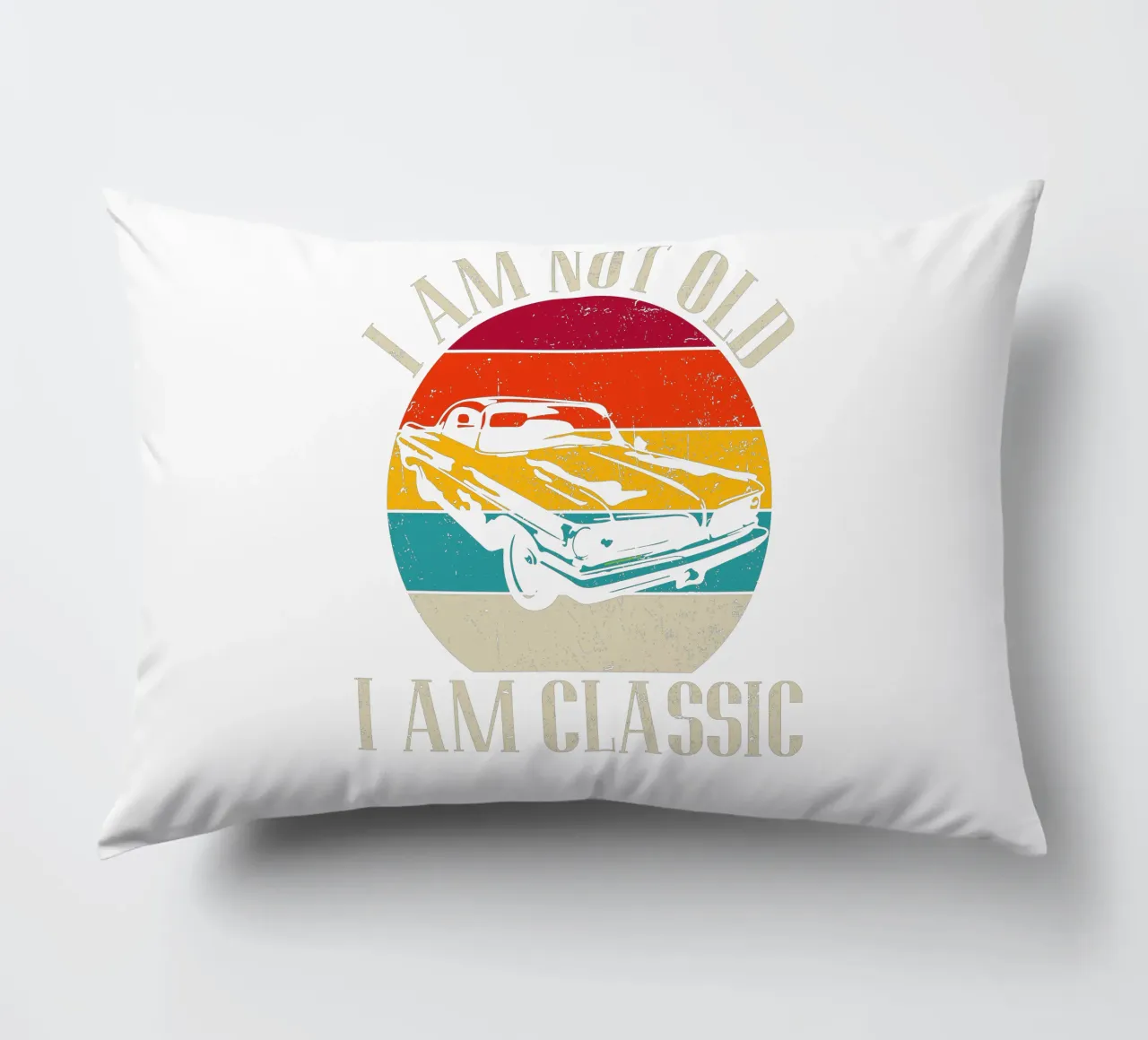 I am not old, I am classic cuscino da edsonramosart