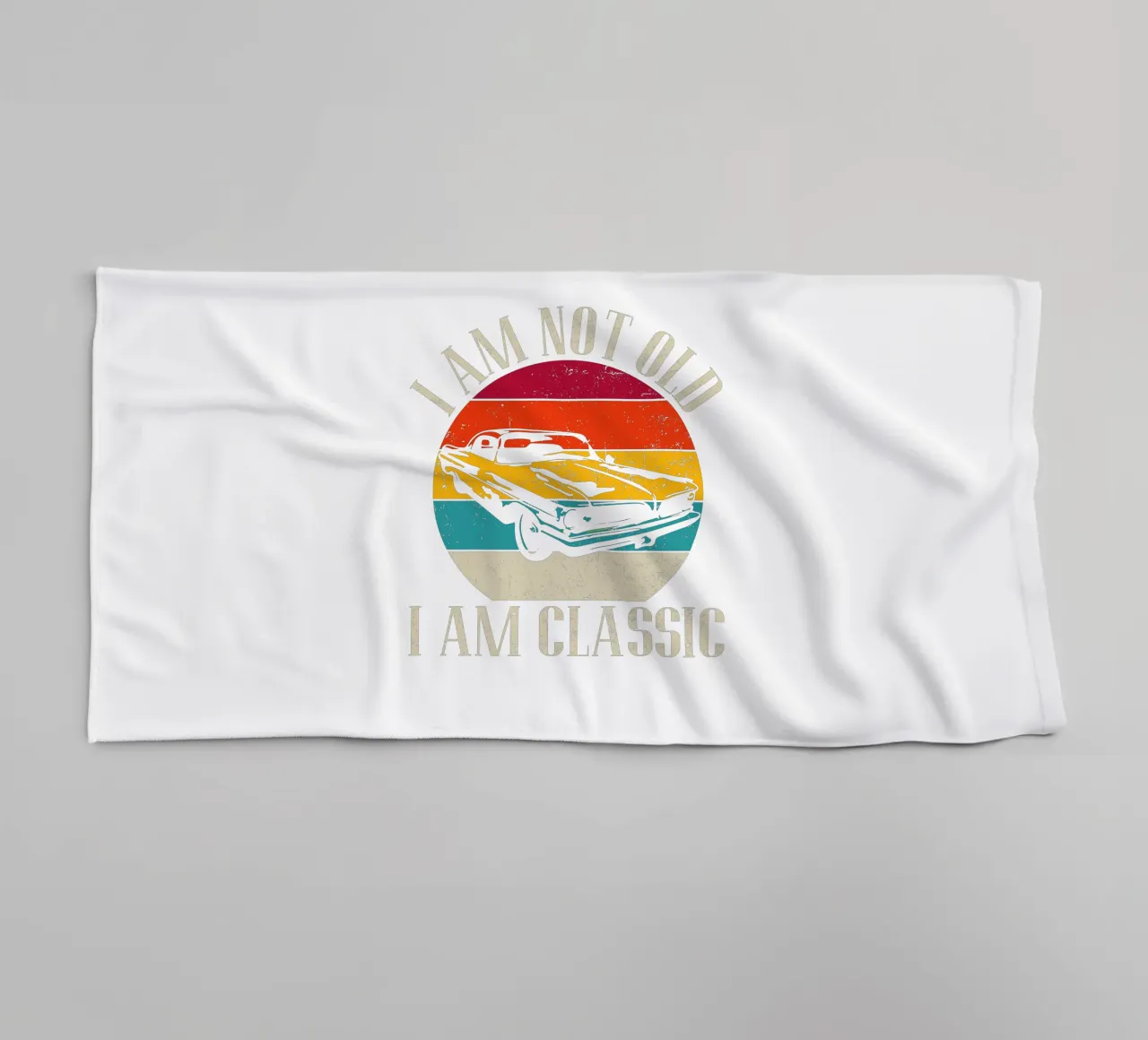 I am not old, I am classic asciugamano da bagno da edsonramosart