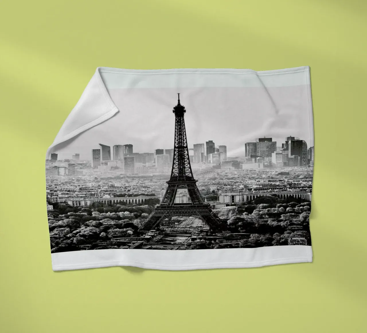 Paris Skyline coperta in pile da METROPOLIS