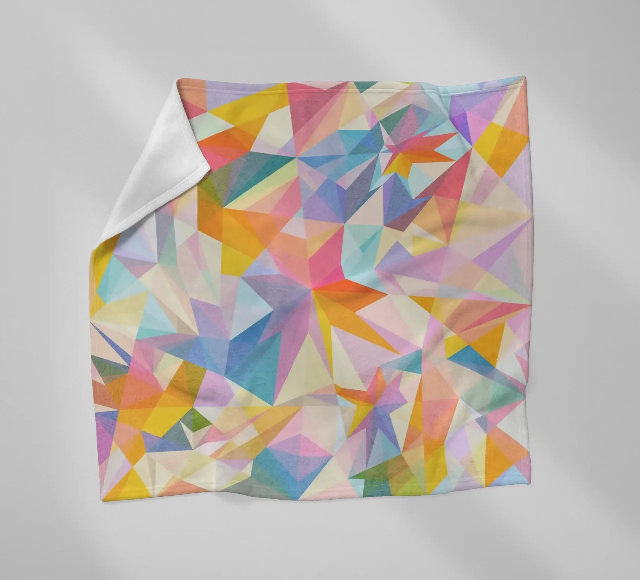 Sogno colorato - Forme astratte e colorate coperta in pile da lovely lines