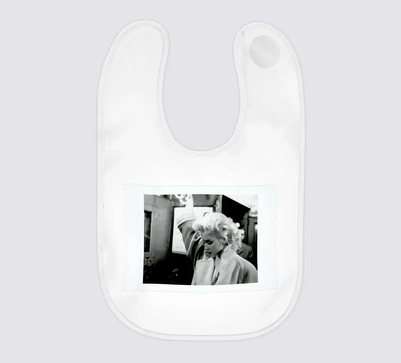 Marilyn Monroe, on subway 1995 New York bavaglino da Gallery Print and Art Limited