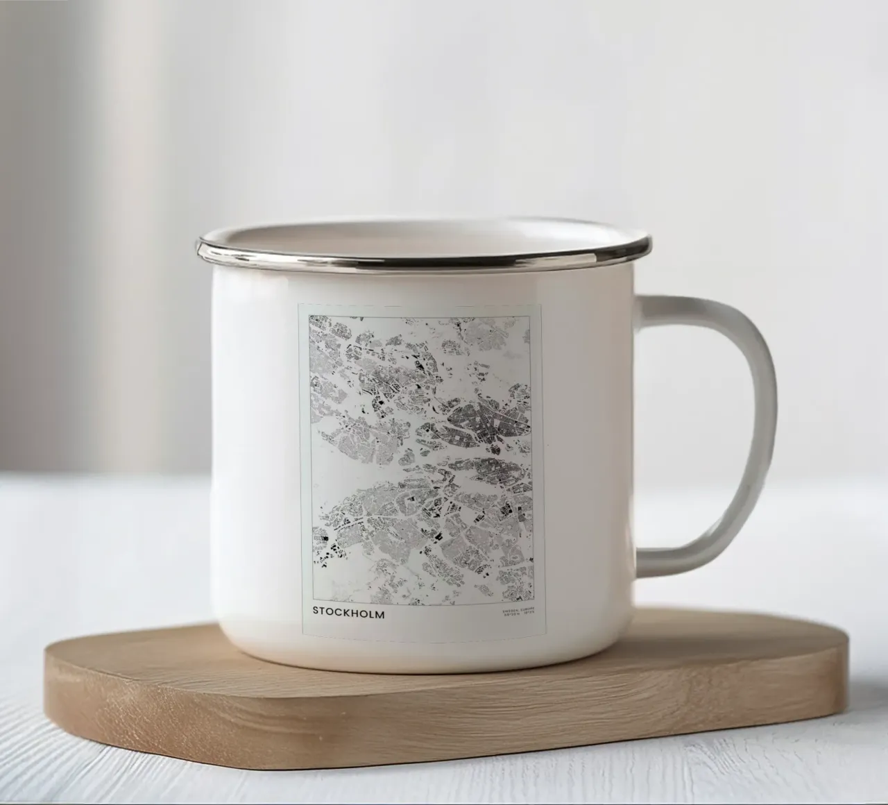 Stockholm tazza in smalto da The Cartography Collection