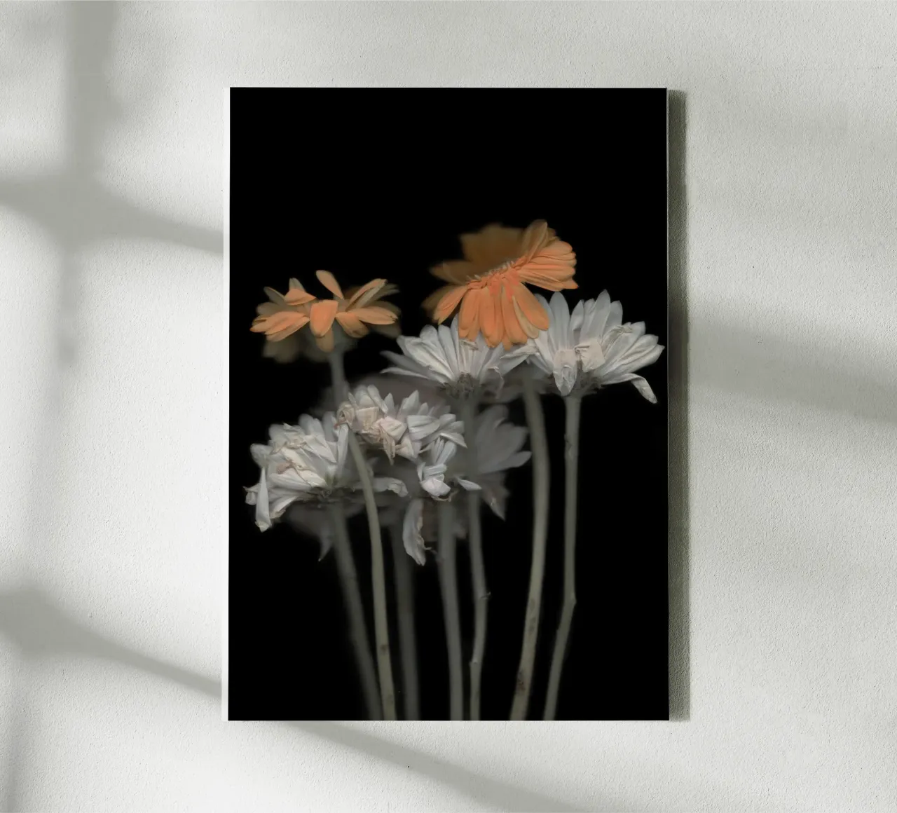 The Art of Destruction II tela con Cornice a cassetta da Muted Blossom