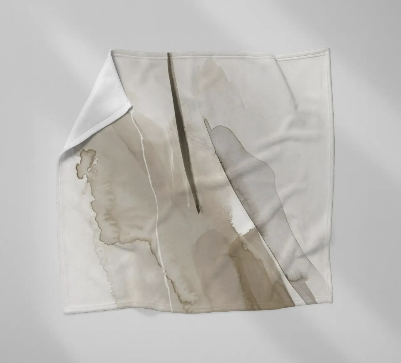 Pennellate di toni neutri 1 coperta in pile da NouveauPrints