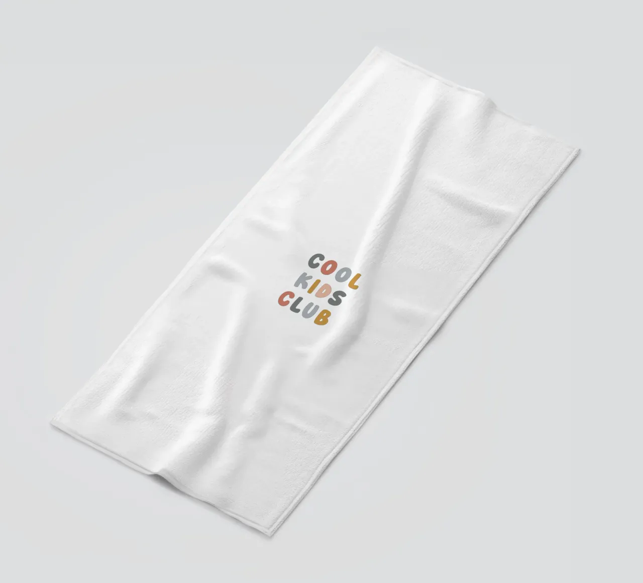 Cool kids Club strandhanddoek van we line studio - art