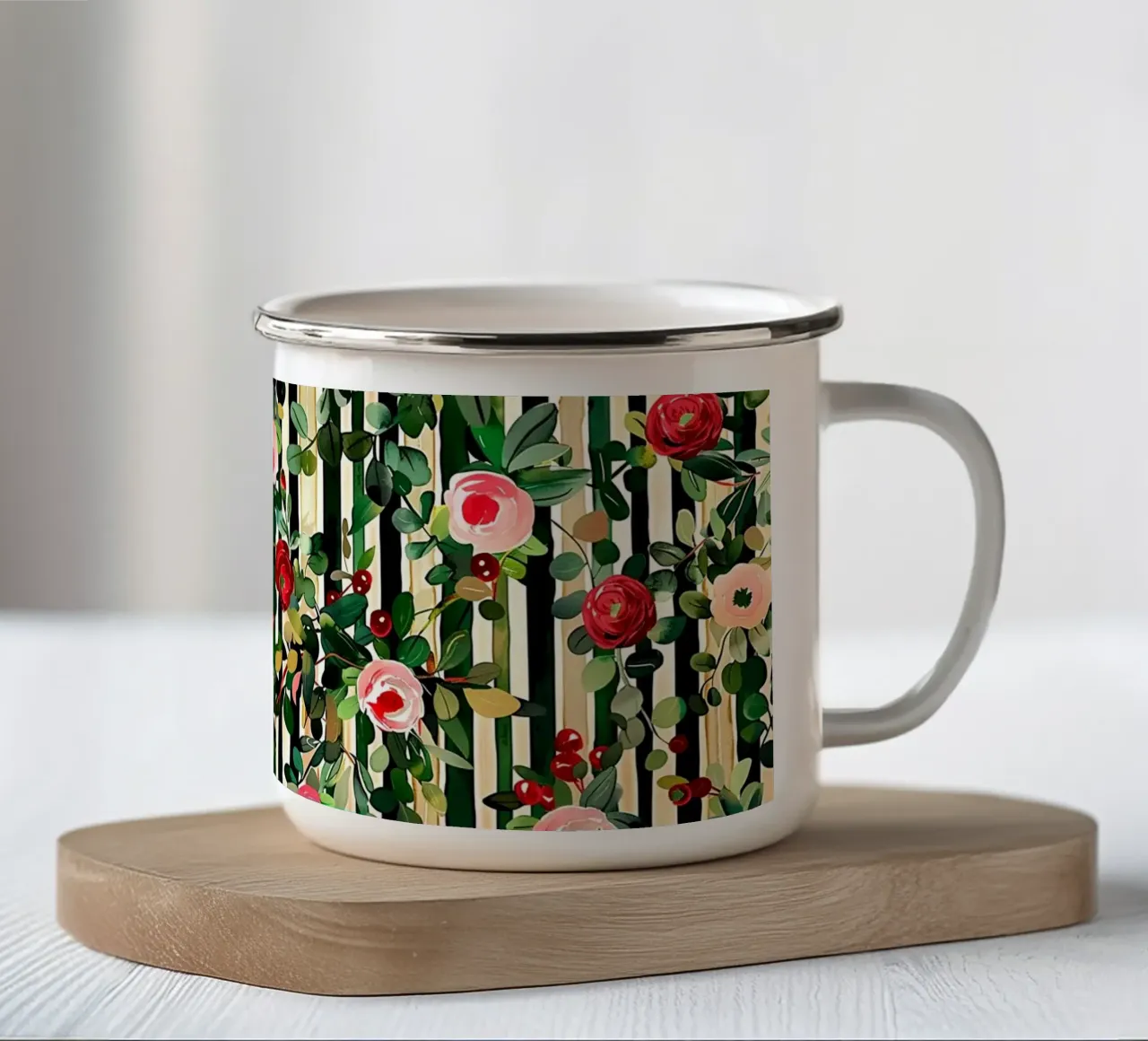 Green and Red Florals tazza in smalto da Sunflower Soul Studio