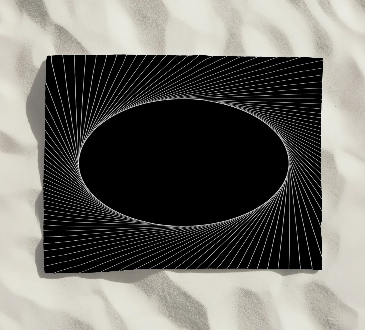 Grafische Eclipse Strandtuch von Katja Stehle Design