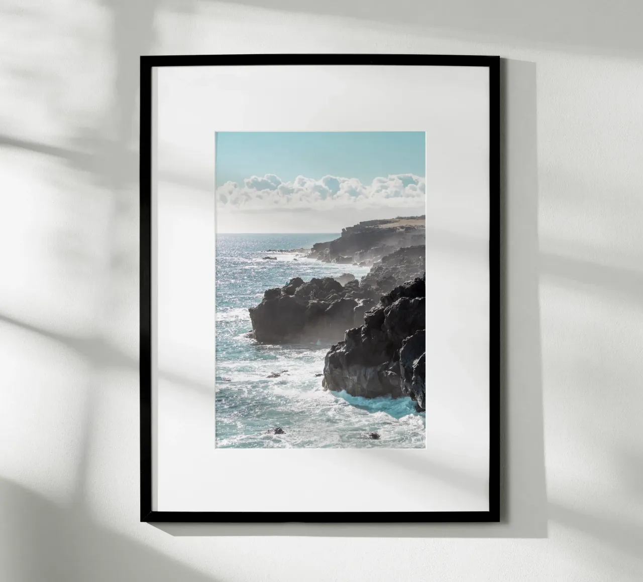 Blaue Küste - Insel La Réunion Poster von Léa Lefebvre Photography