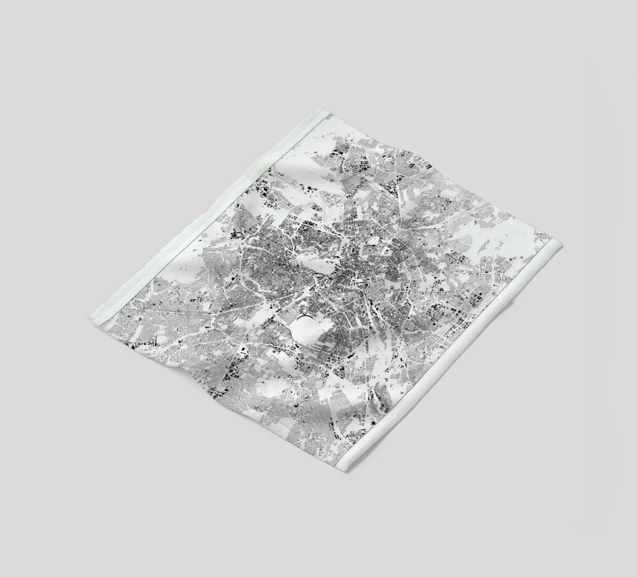Berlin Map coperta in pile da The Cartography Collection