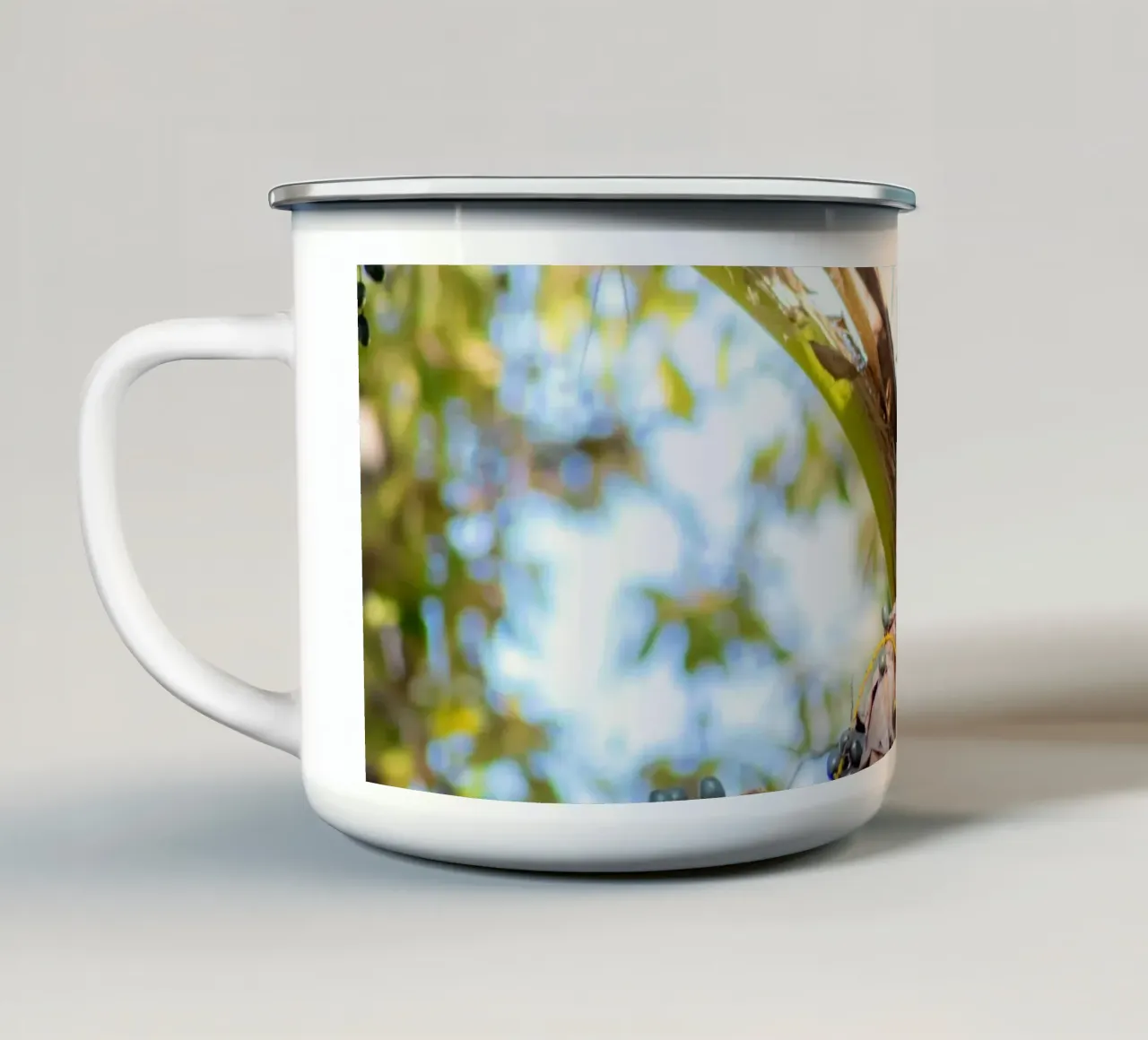 Nel cuore delle palme tazza in smalto da Léa Lefebvre Photography