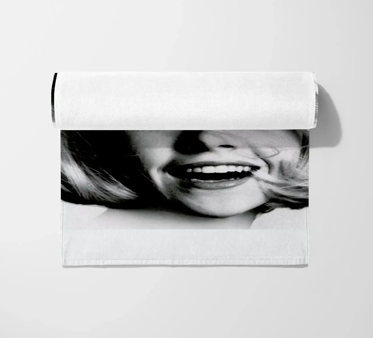 Model, 1966 telo mare da Gallery Print and Art Limited