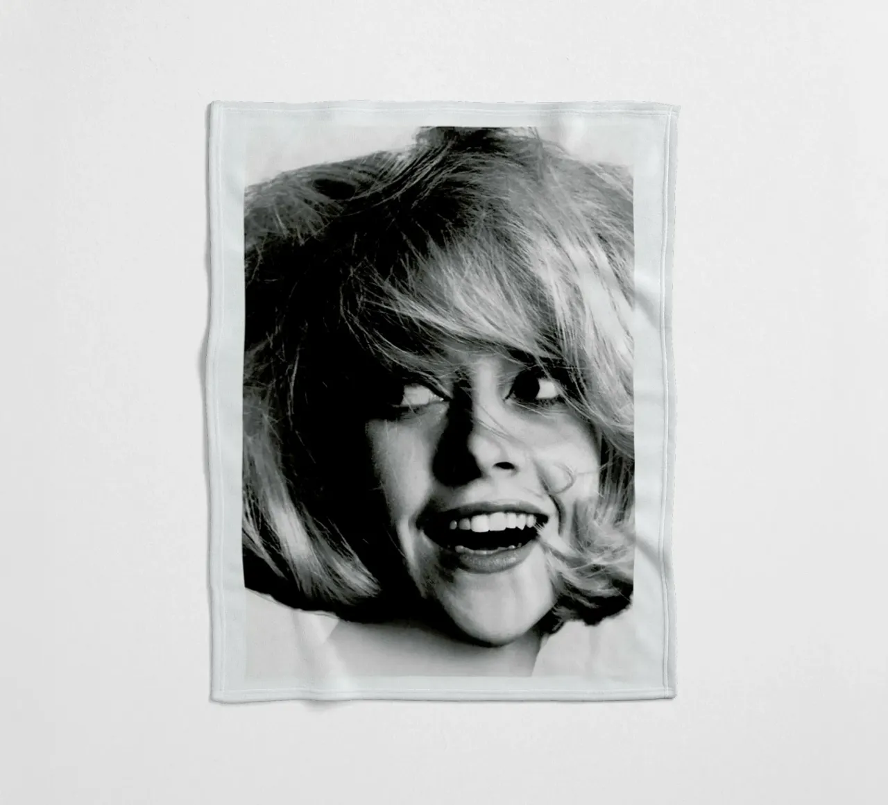 Model, 1966 Fleecedecke von Gallery Print and Art Limited