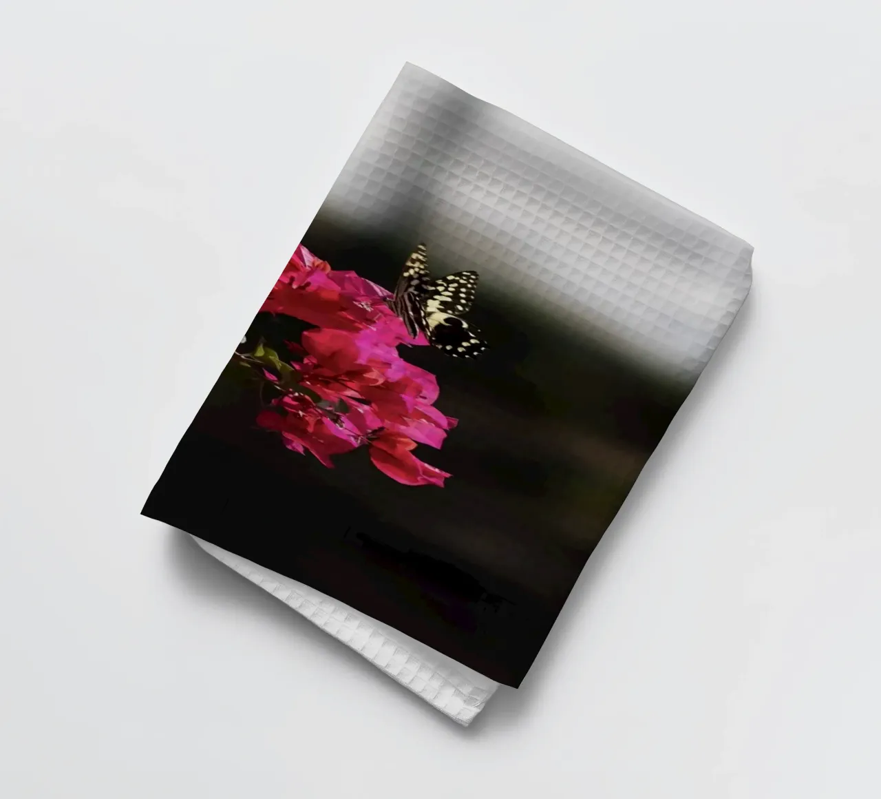 Farfalla su fiori rosa canovaccio da cucina da Léa Lefebvre Photography