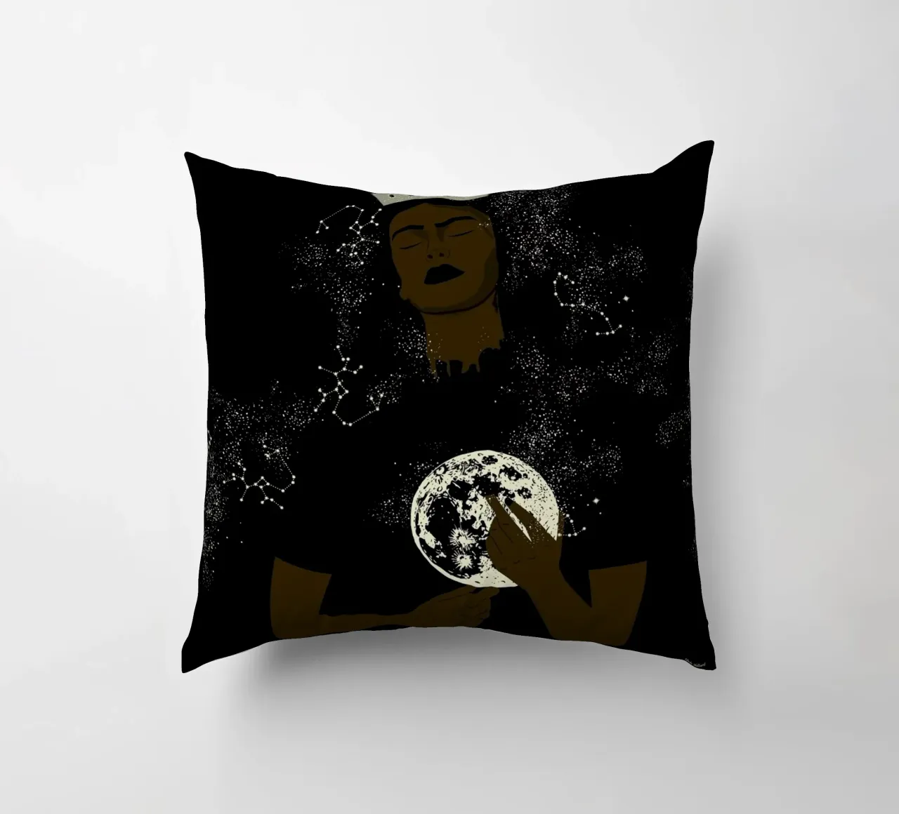 The Moon Queen cuscino da Céleste Wallaert