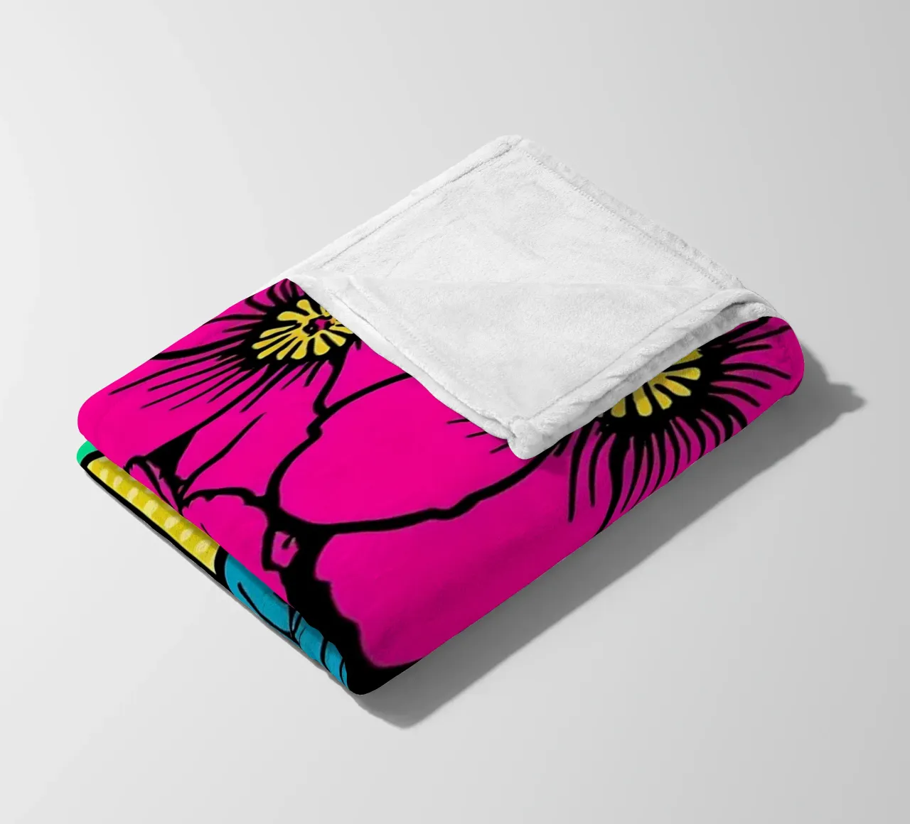 Annaffiatoio floreale - Pop Art coperta in pile da ColorCrash Gallery