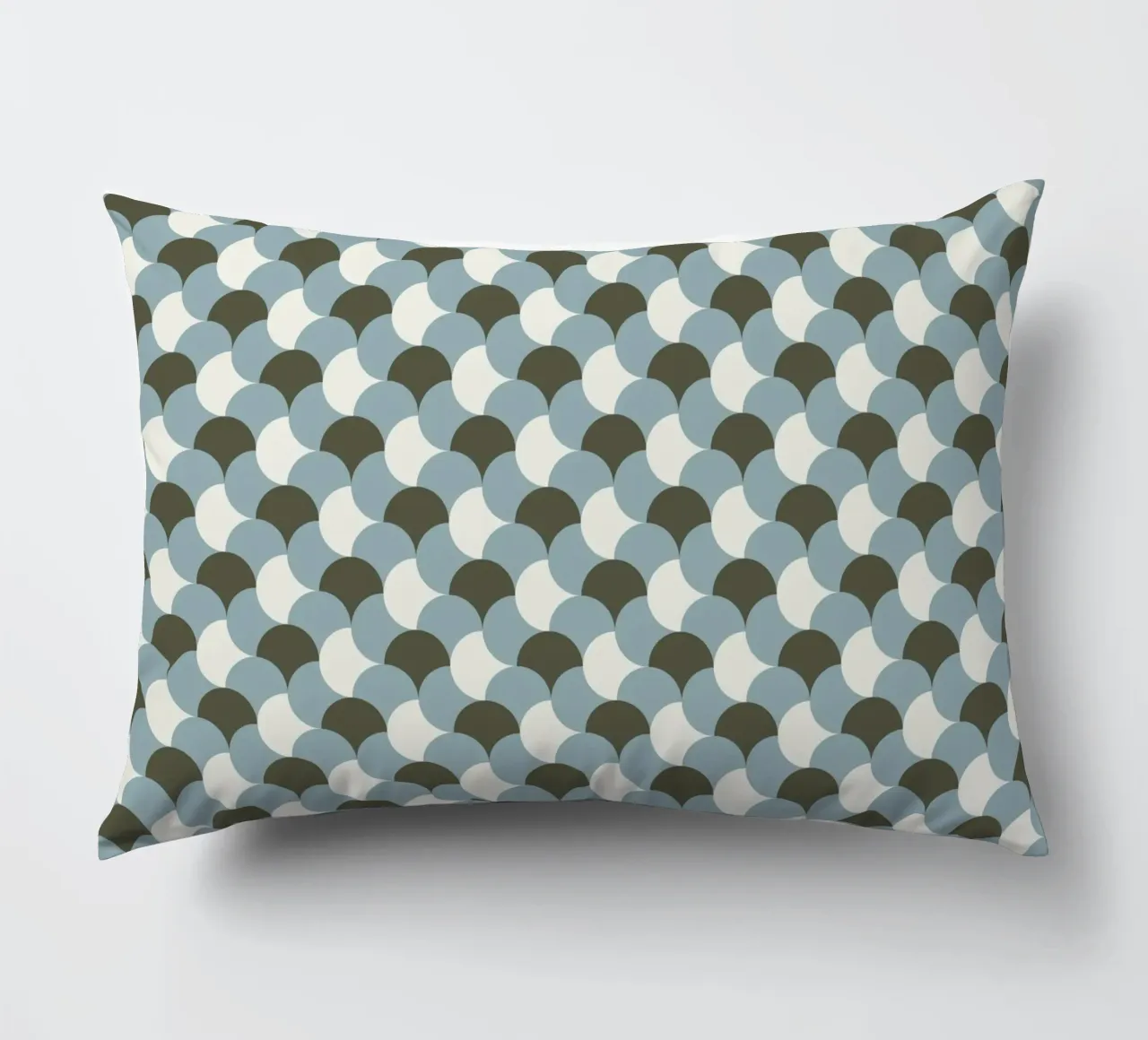 Variante gingham geometrico in tinta pastello grigio cuscino da Little Dean