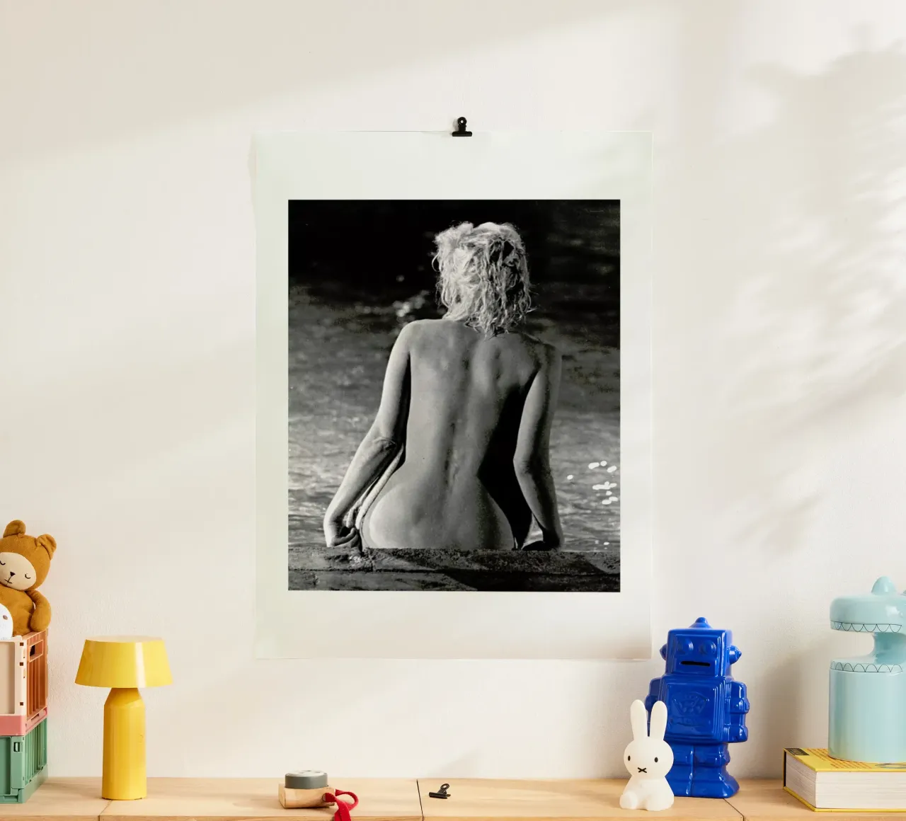 Marilyn Monroe, poolside poster da Gallery Print and Art Limited