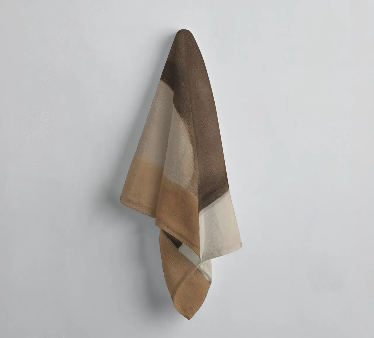 Aardse minimalistische abstracte kunst badhanddoek van Melloi Art Print