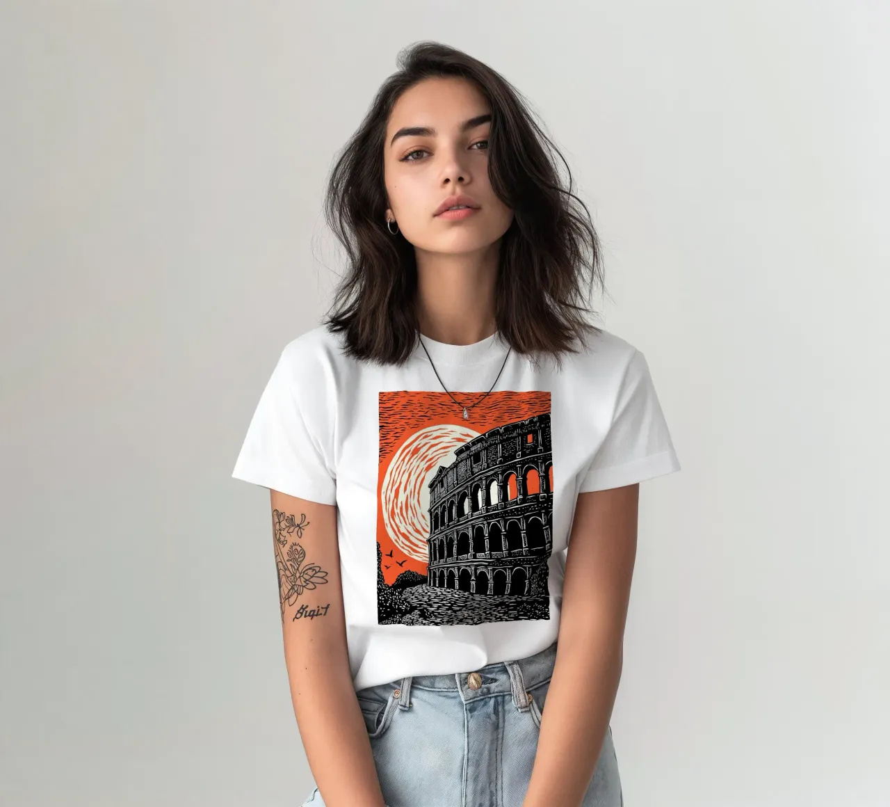 Colosseum at Dusk t-shirt da Indigo Rain