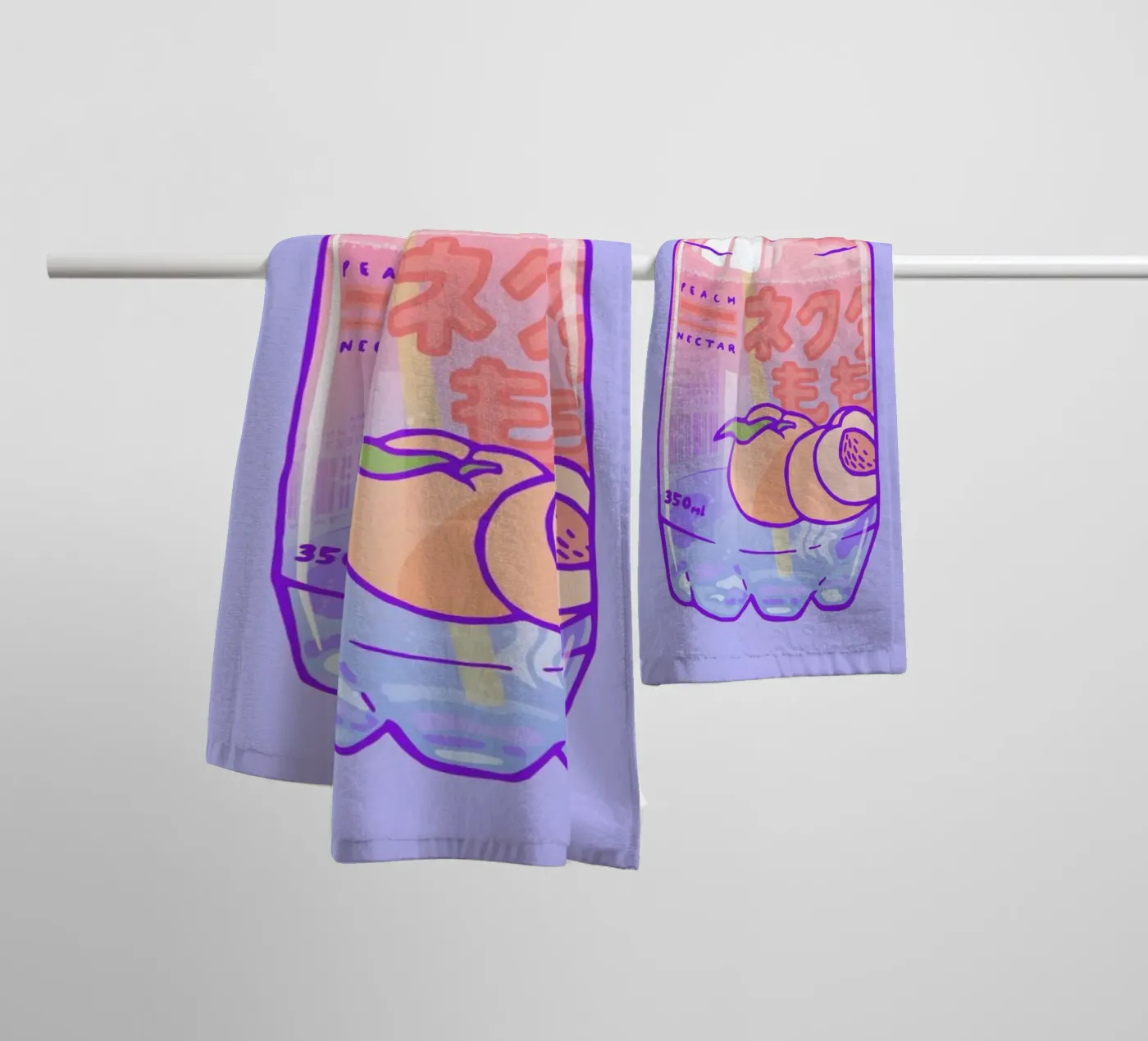 Peach Bubbles Handtuch von Laura O'Connor