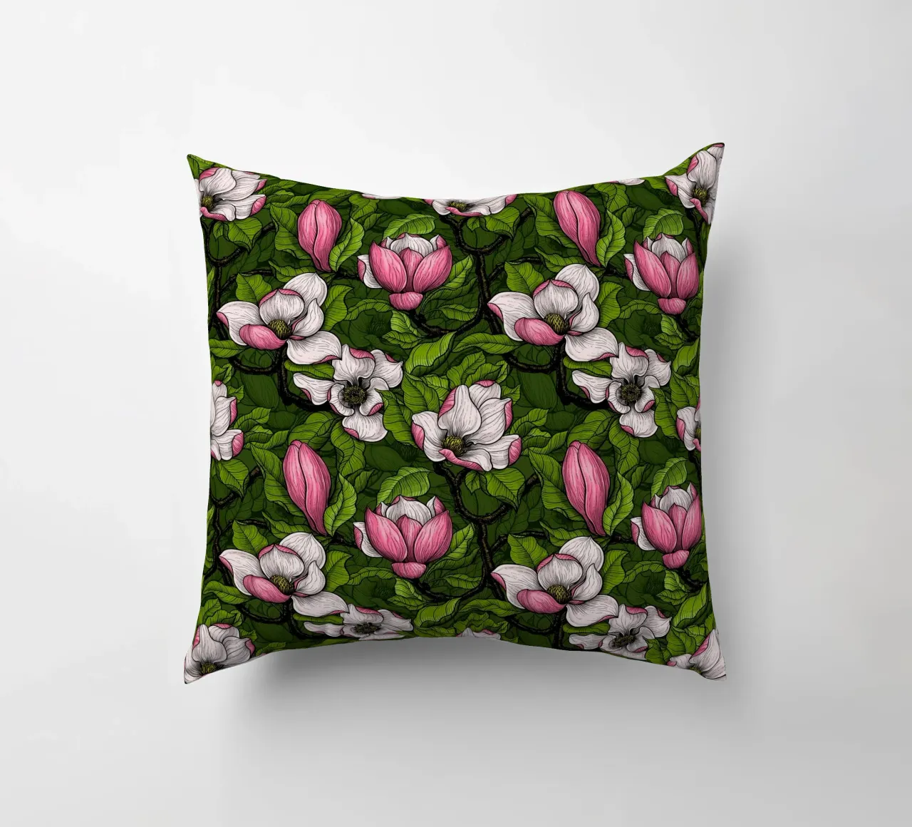 Magnolia in fiore cuscino da Painted Nature
