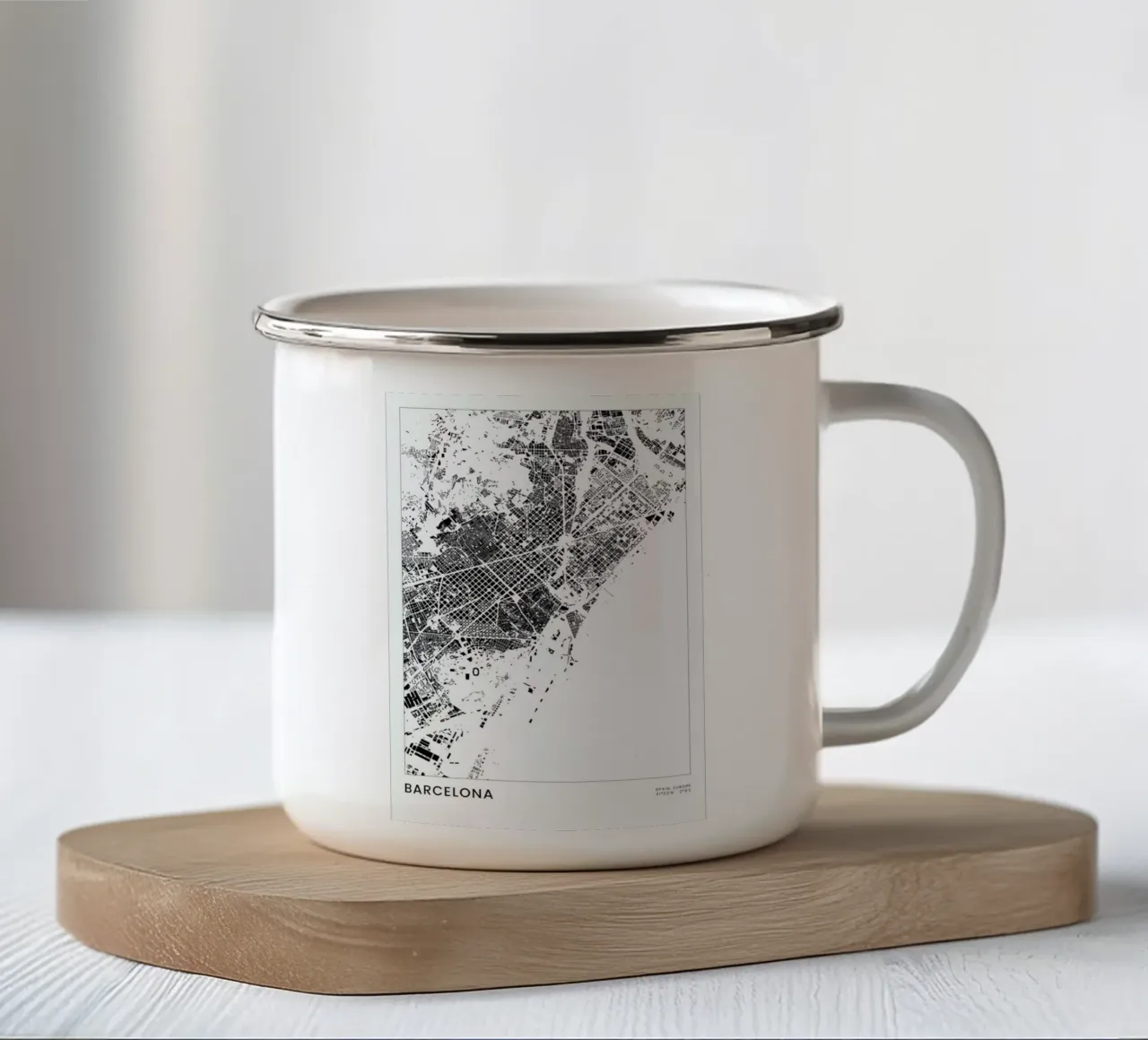 Barcelona tazza in smalto da The Cartography Collection
