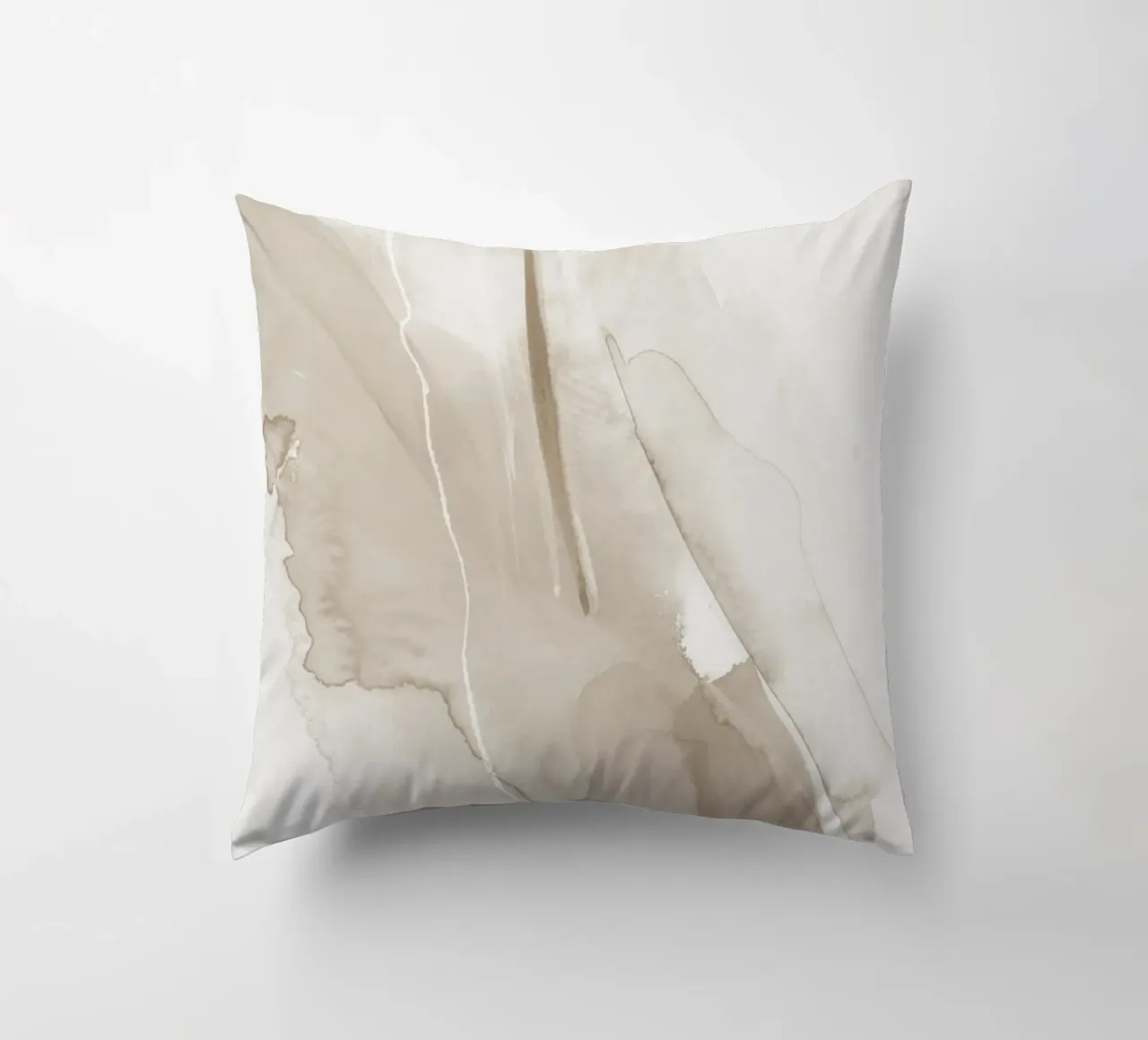 Brush strokes beige tones 1 kussen van NouveauPrints