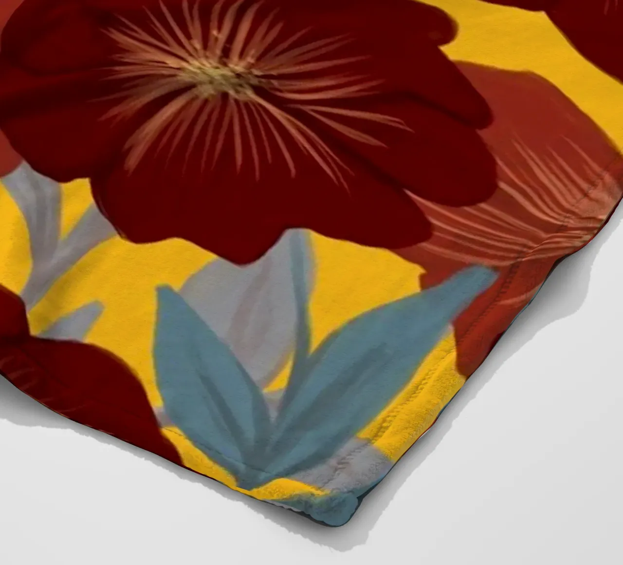 Bold Bloom coperta in pile da designdn