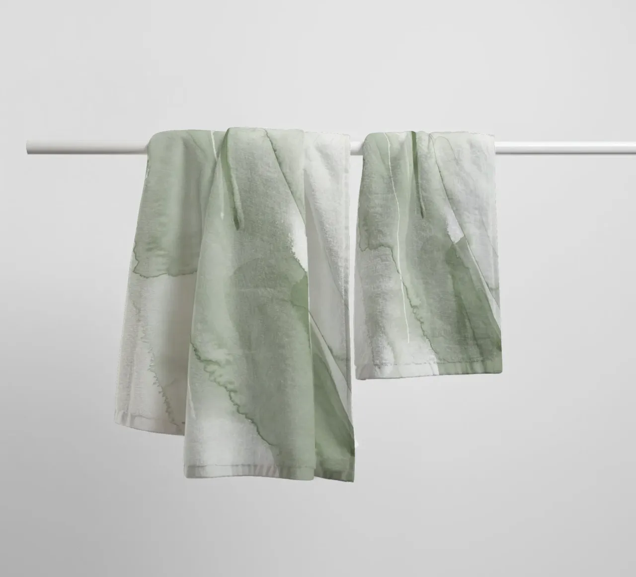Pennellate di verde 1 asciugamano da bagno da NouveauPrints