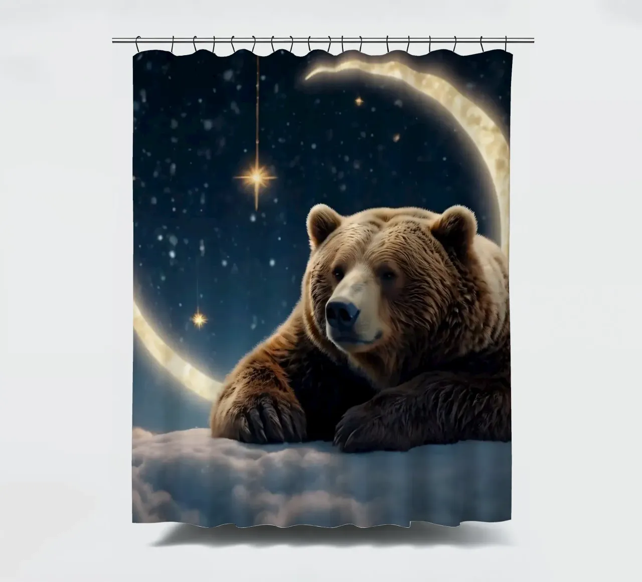 Un orso riposa su una nuvola sotto un cielo stellato con luna crescente tenda da doccia da DesignDoodle