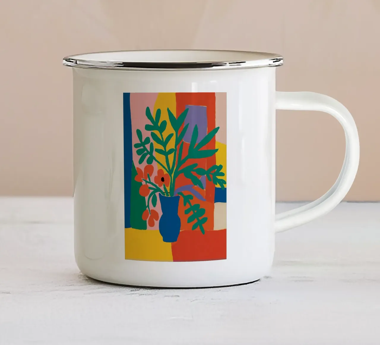 Composizione floreale con colori vivaci tazza in smalto da Little Dean