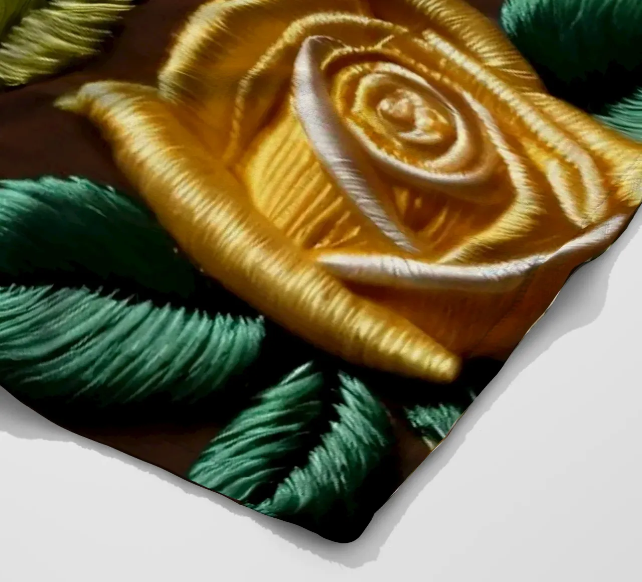 Ricamo floreale colorato in giallo e bianco coperta in pile da DesignDoodle