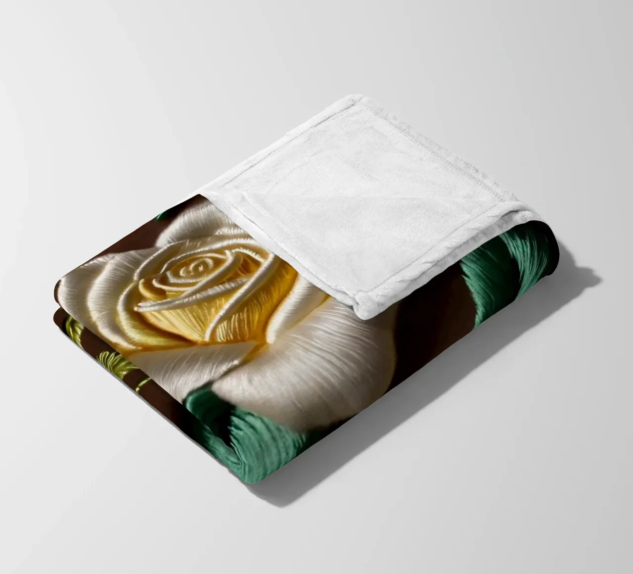 Ricamo floreale colorato in giallo e bianco coperta in pile da DesignDoodle