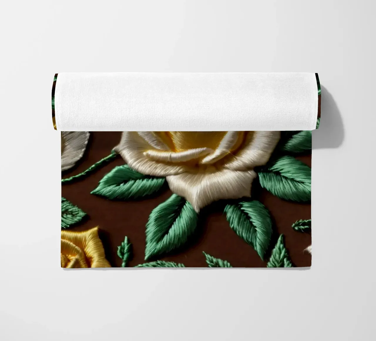 Rose ricamate di ottima fattura su un tessuto marrone telo mare da DesignDoodle