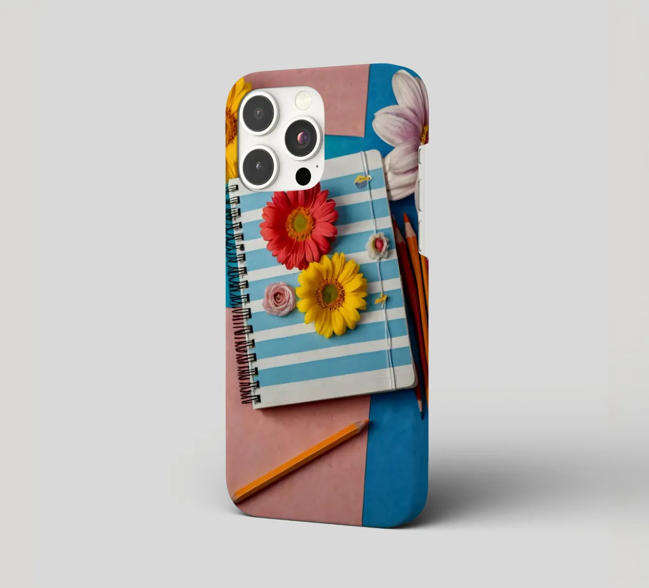 Taccuino colorato ornato di fiori e circondato da matite cover iphone da DesignDoodle