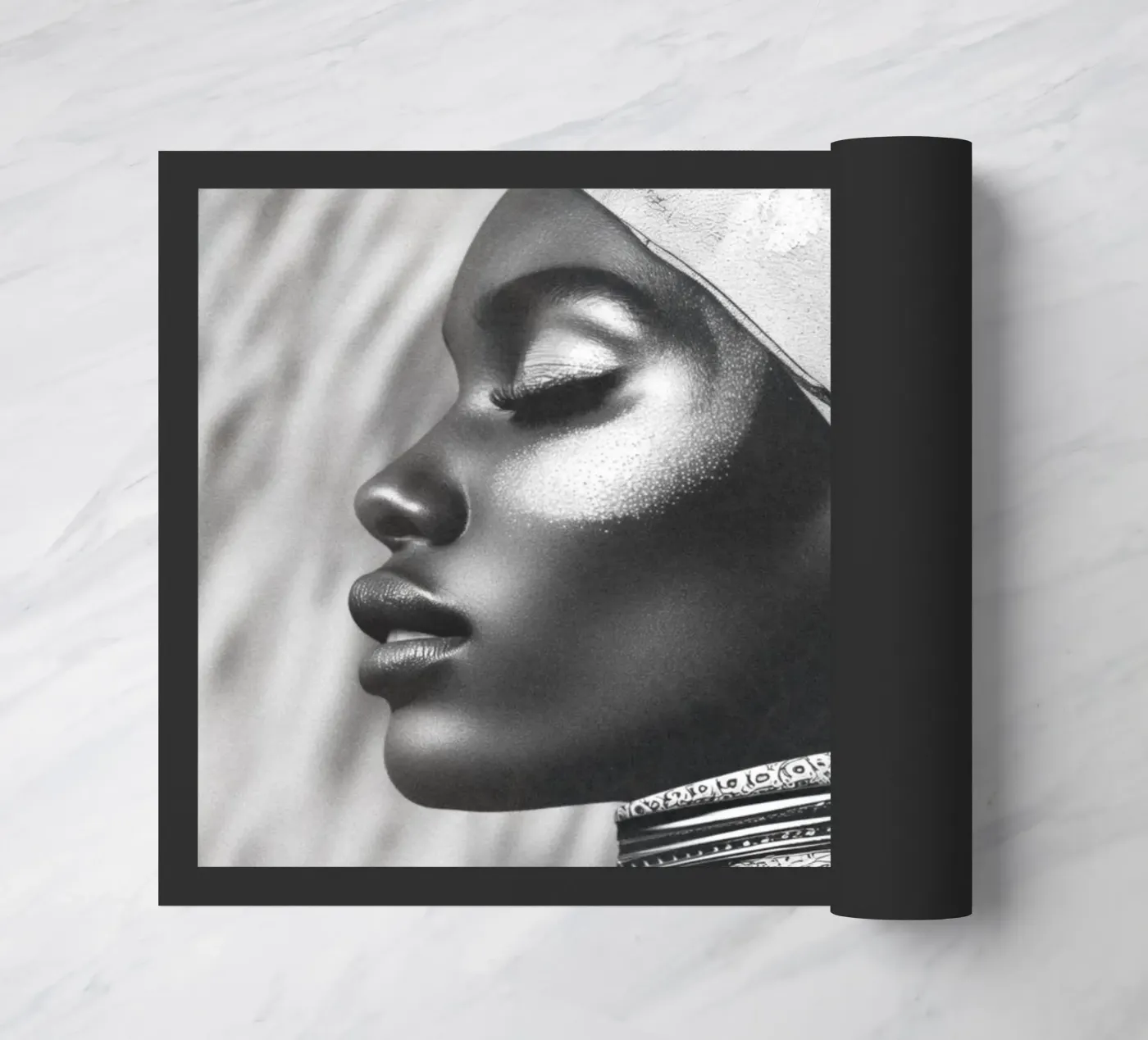 Zwarte modevrouw deurmat van Carinaprint