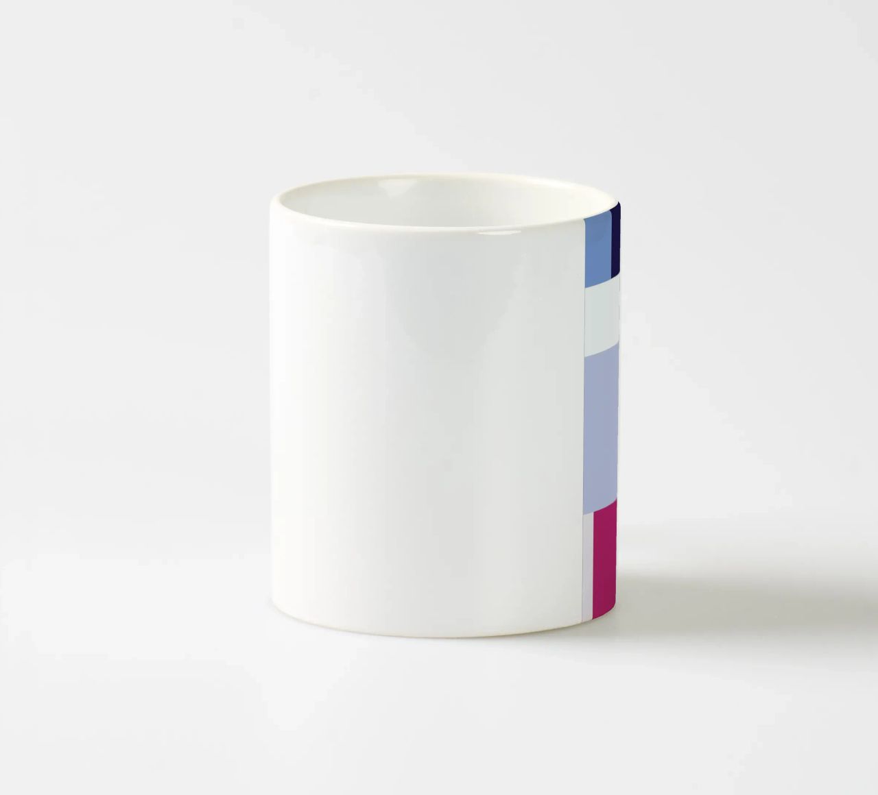 Structure 3 tazza in ceramica da Jonathan Lawes