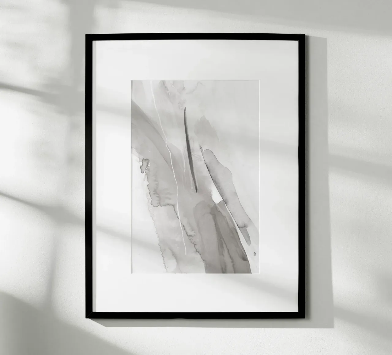 Pennellate toni di grigio 1 poster con telaio in alluminio da NouveauPrints