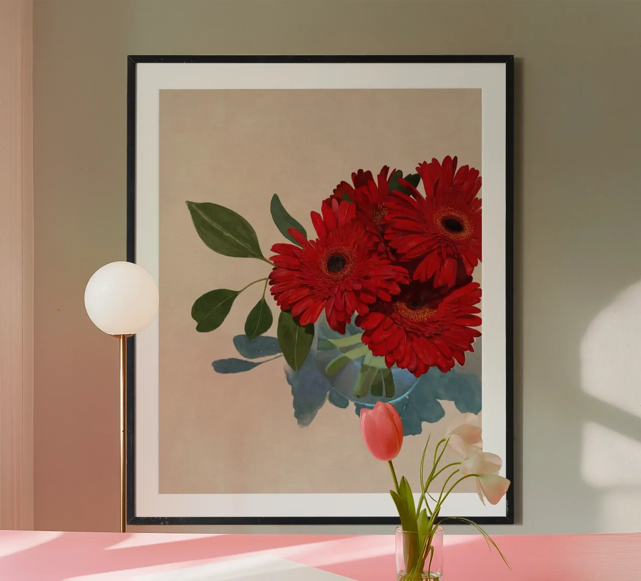 Margherita Gerbera poster con telaio in alluminio da Katie O'Shea